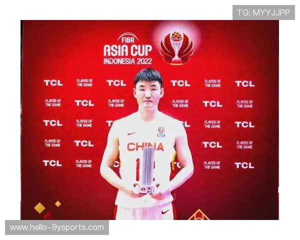 中国男篮成功晋级世界杯八强 全员奋战展现团结精神与硬实力