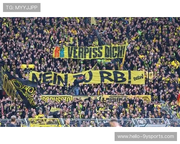 德甲联赛最新动态：拜仁慕尼黑迎战多特蒙德 赛季关键对决在即